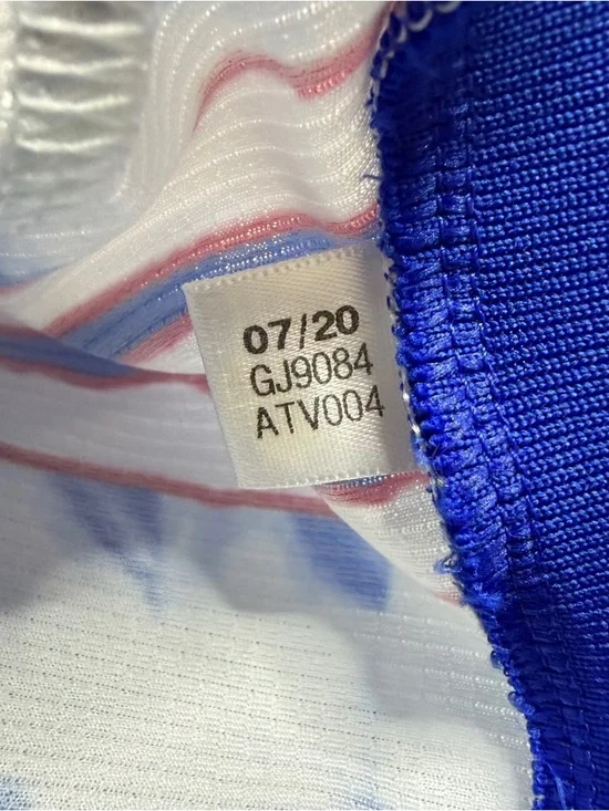 Sold - Picture 6 of 10